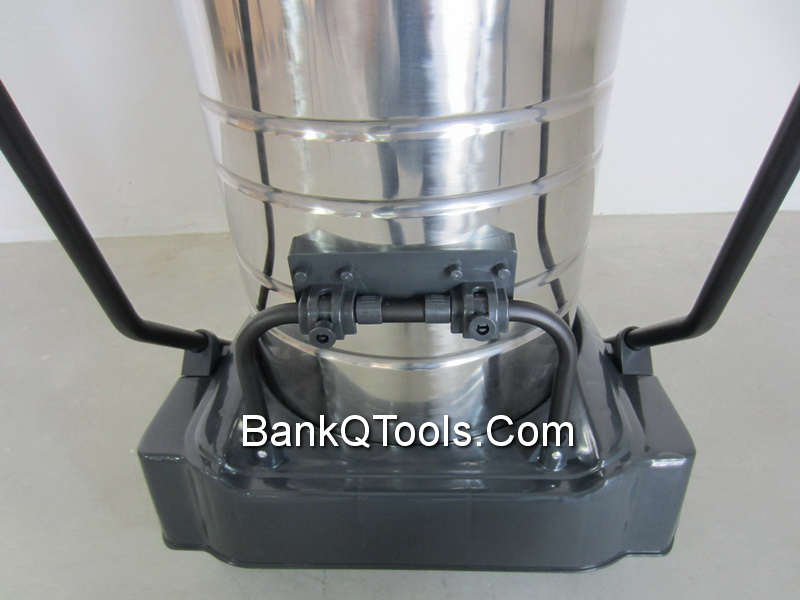 เครื่องดูดฝุ่น-ดูดน้ำ ขนาด 80 ลิตร แบบ 3 มอเตอร์  Cleanatic รุ่น C8007 